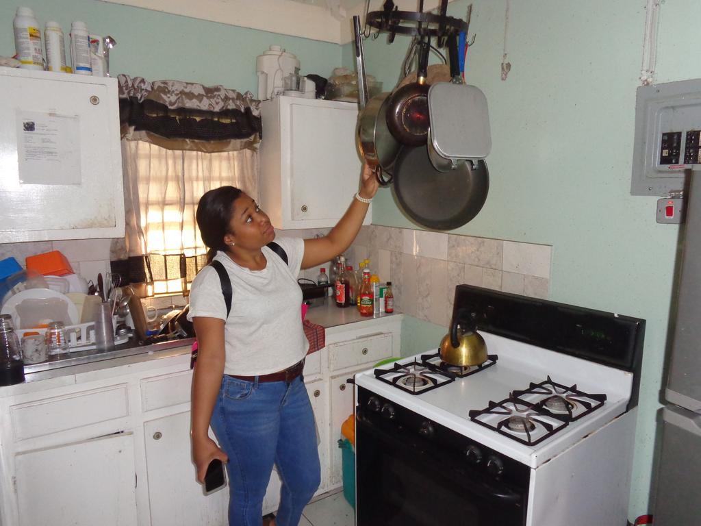 Bethel Court Guesthouse Montego Bay Eksteriør bilde